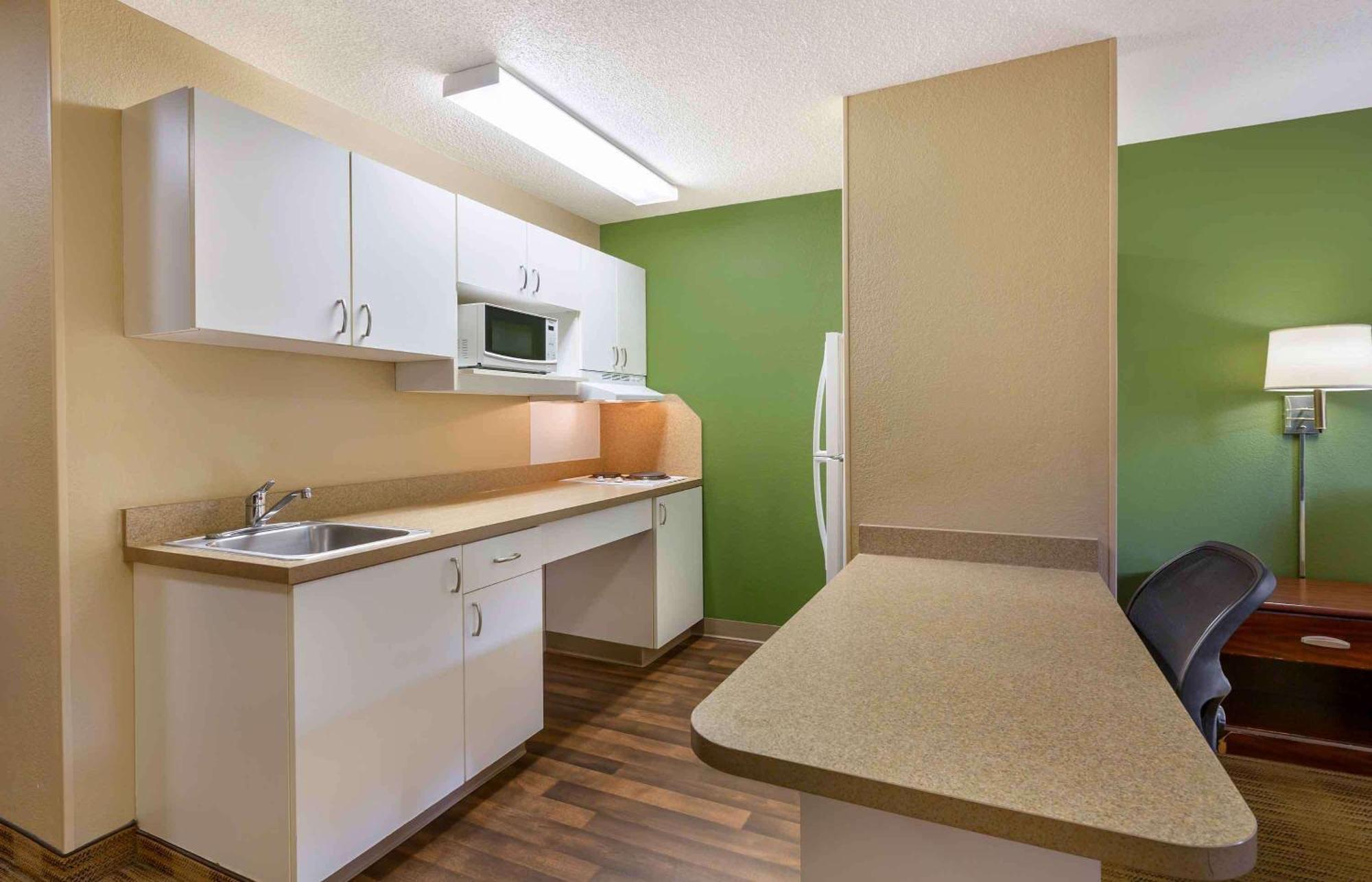 Extended Stay America Suites - Akron - Copley - East Exterior photo